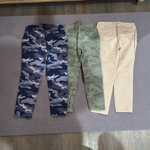 Old Navy- 3-pair chino bundle women's size 2. Boyfriend cut. - Picture 5 of 5